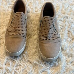Tan Report “Alexa” Slip-On Sneakers with Perforated Design size 9